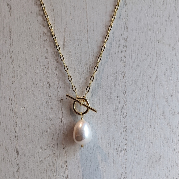 10K Gold Vermeil - Pearl Toggle Paperclip Chain Necklace - Picture 5 of 12